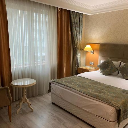 Adana Yukselhan Hotel Екстериор снимка