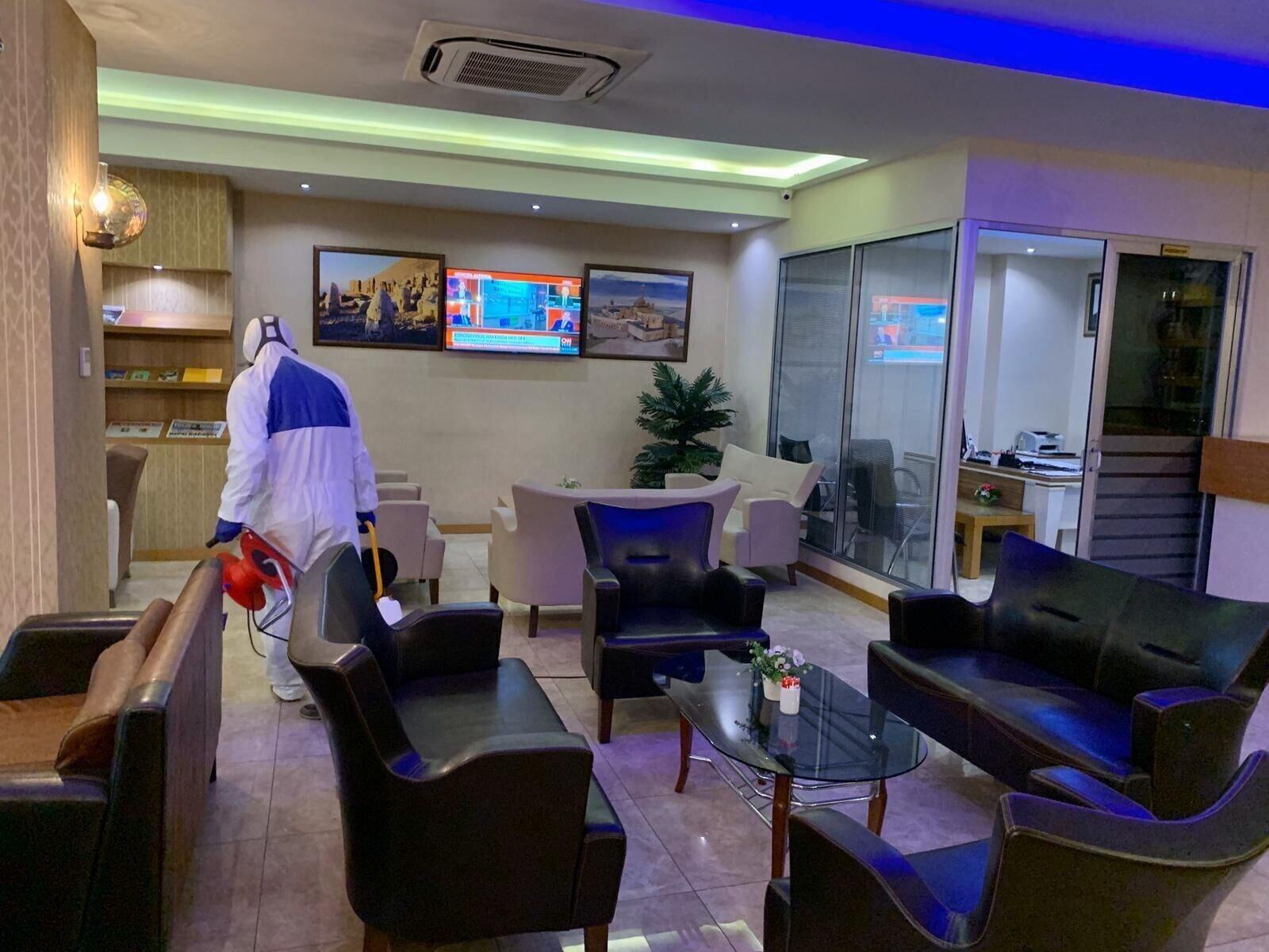 Adana Yukselhan Hotel Екстериор снимка