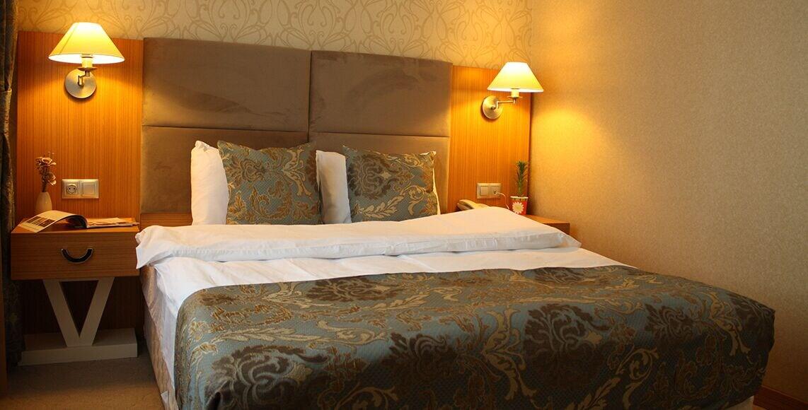 Adana Yukselhan Hotel Екстериор снимка